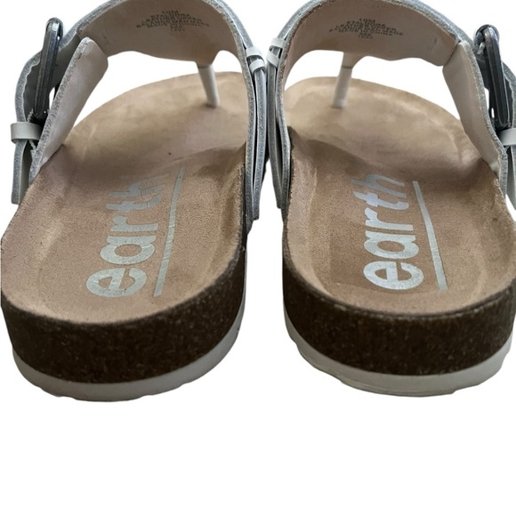 EARTH White Leather Aldora‎ Sandal - Picture 5 of 8